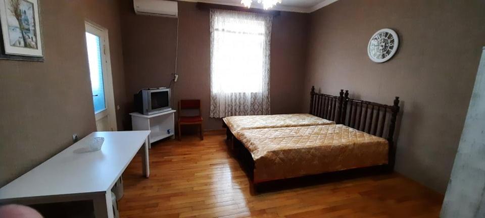 Iren Apartment Batumi Exterior photo