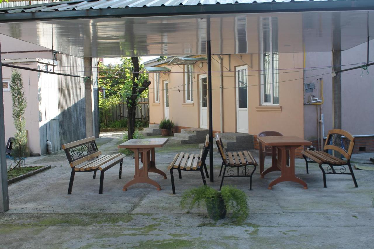 Iren Apartment Batumi Exterior photo
